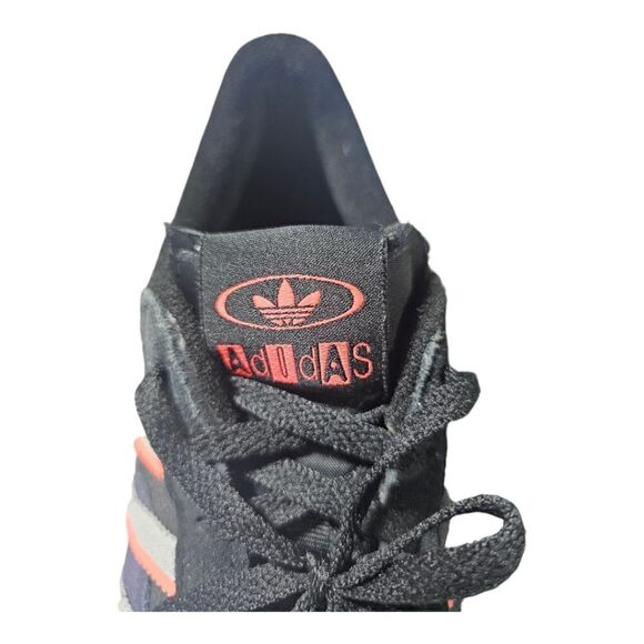 ADIDAS Superstar Originals - Size 11 - Picture 6 of 8